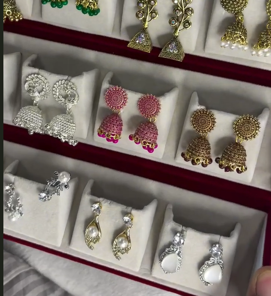 16 Pcs Cute & Traditional Jhumka Set | Daisy Lane