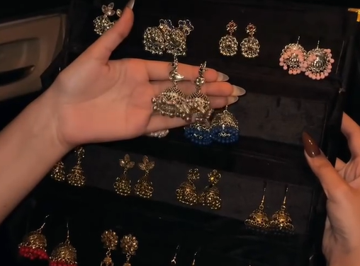 Value Pack – 16 Premium Jhumkas ❤️