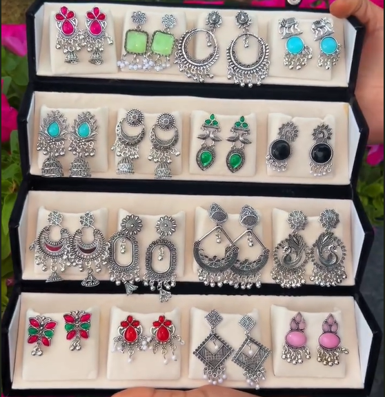 Handpicked 16 Pcs Jhumka Collection ❤️